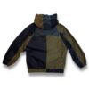 espalda de la chaqueta impermeable verde y azul de ferdystreetwear